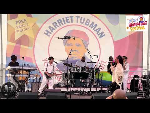 N'Dea Davenport @ Cherry Hill Art & Music Festival 2024 1