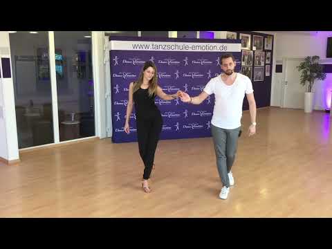 Cha Cha Cha figure combination with the ADTV dance school DanceEmotion from Gersthofen