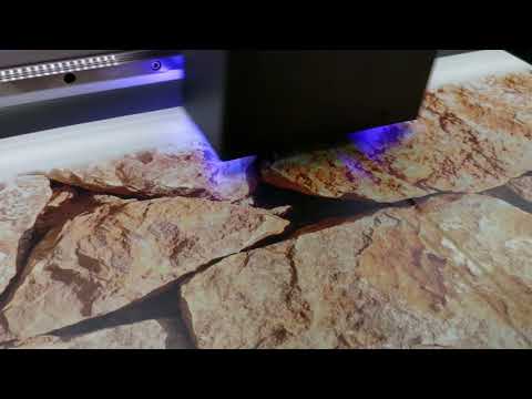 Slide 2 - Eagle UV- flat bed  700x1500mm Z 250mm (video)