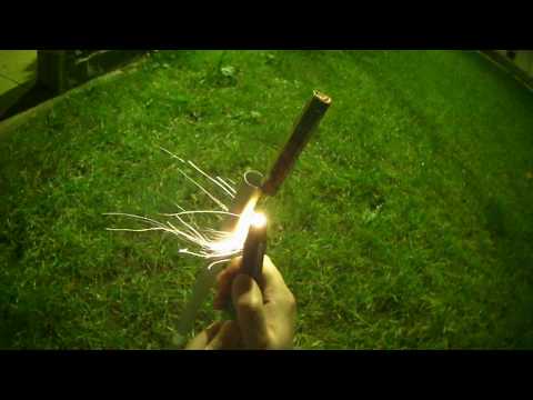 Fusée sifflet couleur fireworks (caméra lunette)