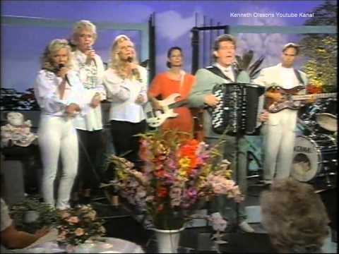 Från TV - Kjell Samuelson sjunger 