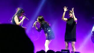 Zahara &amp; Rozalén - &quot;Guerra y Paz&quot; | La Noche de las Astronautas 29/06/19