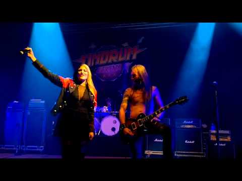 Tindrum - Drums Of War (live at Oktober rock 2015)