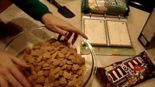 How to make White Trash (HOLIDAY BAKING) Tutorial &amp; Recipe