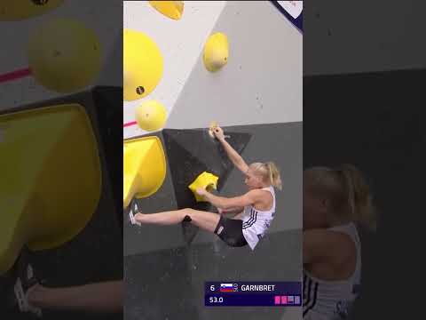 Janja Garnbret's 🇸🇮 INSANE STRENGTH!!!!