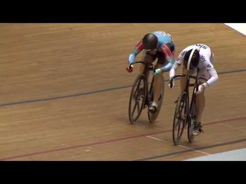 Women's Sprint Bronze Final Race 1 - Becky James vs Anna Meares