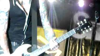 She Only Likes Me When She's Drunk-Stereos