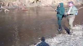 preview picture of video 'Chris VanDyke Big Hen Steelhead on Ashtabula Creek.mp4'