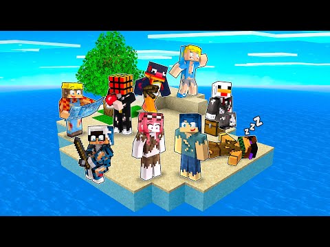 SIAMO NAUFRAGATI IN UN'ISOLA DESERTA! - ISOLA DEGLI YOUTUBERS *MINECRAFT*