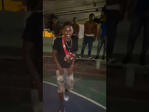 Bobitowa - No le entrego trabajo a gente ✖️ Freestyle en la cancha