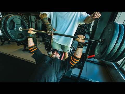 LAST CHEST WORKOUT OF THE YEAR!