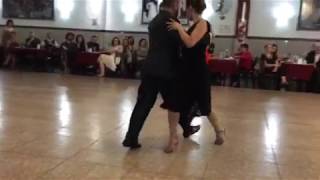 Katherine Laitón y Alexander Sossa Benitez en La Baldosa. MIlonga vieja milonga. (14/dic/18)