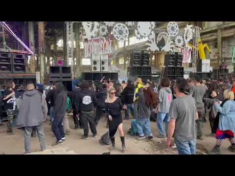 Acid Wave  live// Mechanical Evolution