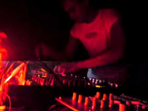 p slang LIVE @ MH one 20 03 2009 Part 2