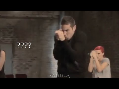 Wade Robson "dancing" for 35 second straight