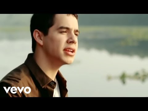 , title : 'David Archuleta - Crush (Official Video)'