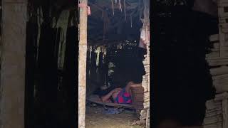 Download lagu Sang ibu melahirkan anak yang sulit sendirian, dan akhirnya... mp3