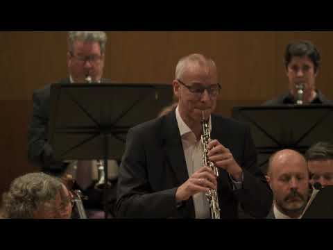 The Halle - Richard Strauss Oboe Concerto (excerpt)