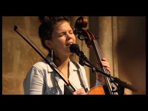 Lili Grace - Before The Storm (live session)