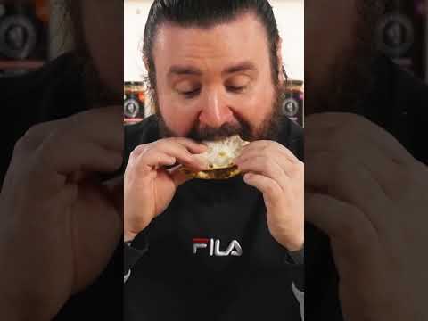 Ich TESTE den MANGAL LAHMACUN von LUKAS PODOLSKI #influencer #foodnews #podolski #mangal #lahmacun