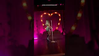 Download lagu Sabrina Carpenter FIRST ever 'Nonsense' outro in Atlanta 😂🔥 #shorts #sabrinacarpenter #celebrity mp3 Download lagu Sabrina Carpenter FIRST ever 'Nonsense' outro in Atlanta 😂🔥 #shorts #sabrinacarpenter #celebrity mp3