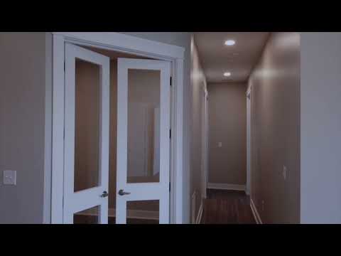 Vale View Luxury Apartments - Valparaiso, IN