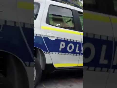 O clarvăzătoare penticostală a speriat polițiștii din Răcăciuni! Aceștia s-au baricadat în secție!