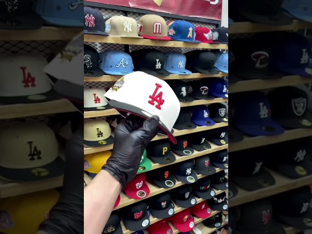 Vídeo relacionado con Superman Classic S Shield - Gorra de béisbol para adulto