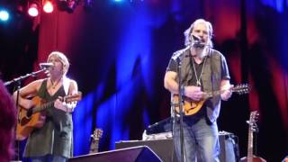 Colvin & Earle - Tell Moses