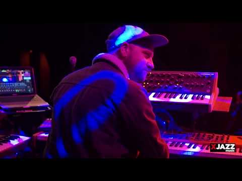 RSxT feat. JMH - Strong&Calm I Official Live Video (HD)