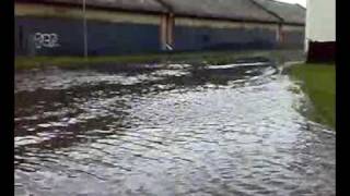 preview picture of video 'Flood after a thundestorm in Pori, 12.8.2007'