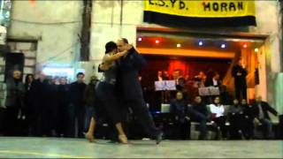 HORACIO GODOY Y KARINA COLMEIRO JUNTO A LA  OT COLOR TANGO "BAILEMOS"