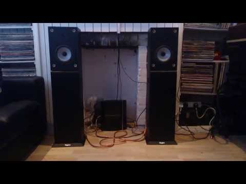 Rogers LS33 / AB33 loudspeaker set up.