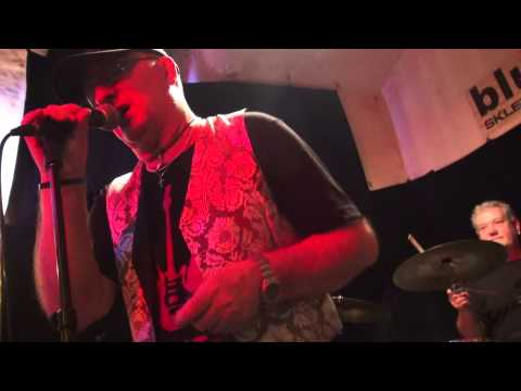 IVAN HAJNIŠ NEW BLUES BAND °° BLUES club SKLEP PRAHA °°° 26. 5. 2013