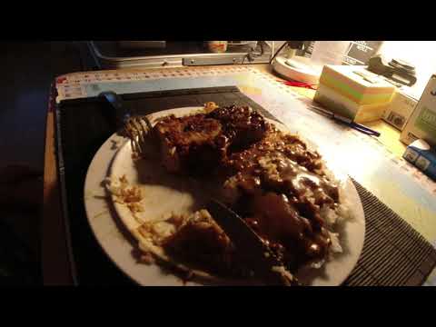 MongoTV_12898 - ENGLISH VLOG - Saturday 8 PM - Eating Pork Chops With Rice - 9.575 Video To Go