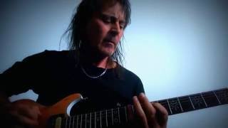 Claudio  Marciello LA AGUAS TURBIAS SUBEN ESTA VEZ SOLO