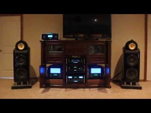 McIntosh C50 Pre, 1.2kw Amps, MC550 CD, MR88 Tuner, MT10 TT, Bowers & Wilkins 800 Diamonds