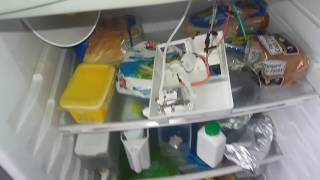 Como Reparar un Refrigerador que no Enfria Abajo | Cambio de Termostato de la Refrigeradora