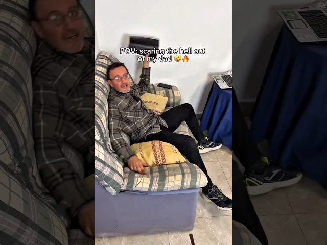 Vídeo relacionado con Aomig Varita Magica, Varita Mago con Luz y Sonido de 36cm, Varita con Luz Deluxe de Regalo Original Hombre y Mujer, Accesorios Disfraz Mago College Cosplay Halloween, Regalo Niño y Adulto (Verde)