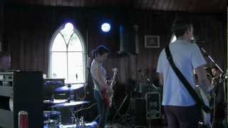 THE HOBBES FANCLUB - The one you love (live Indietracks Festival) (8-7-2012)