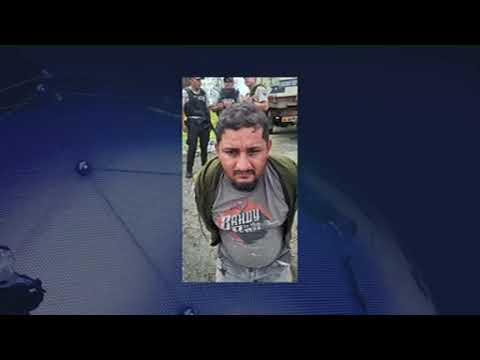 Militares decomisaron combustible robado en el cantón El Triunfo, provincia de Guayas... 