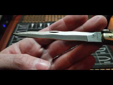 Hen and Rooster Damascus Kriss blade stag handle stiletto (manual opener)