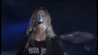 Puddle Of Mudd - Bring Me Down (Live) - Striking That Familiar Chord 2005 DVD - HD