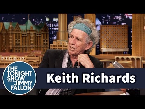 Keith Richards Watches Cartoons with His Grandkids