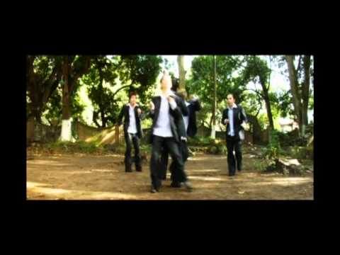 Besos De Ceniza - La Banda Que Manda