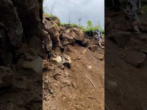 Extreme mining rocks 3