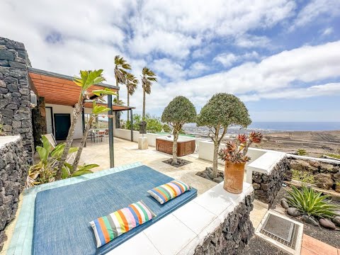 6 Bedroom  House / Villa + Apartment video