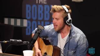 Brandon Ray Plays His New Song "Ends of the Earth"