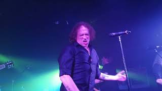 The Screaming Jets - { Live }  Overkill