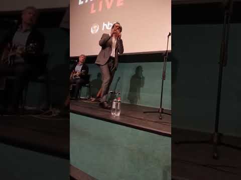 milanese imbruttito al multisala di Varese